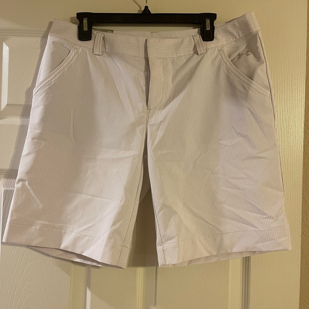 Women’s Under Armour White & Tan Striped Golf Shorts